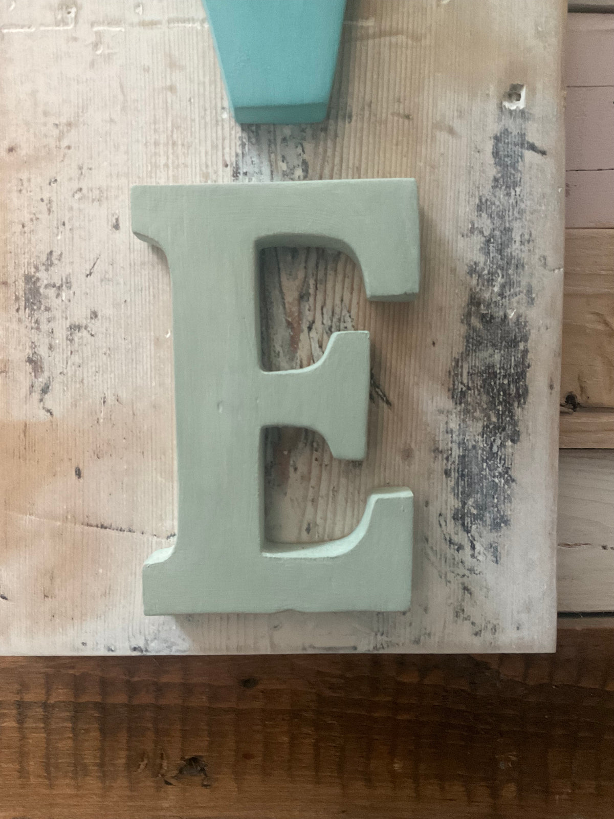Wooden LOVE Sign | Shabby chic | Rustic | Gift | Christmas | Decor | Home