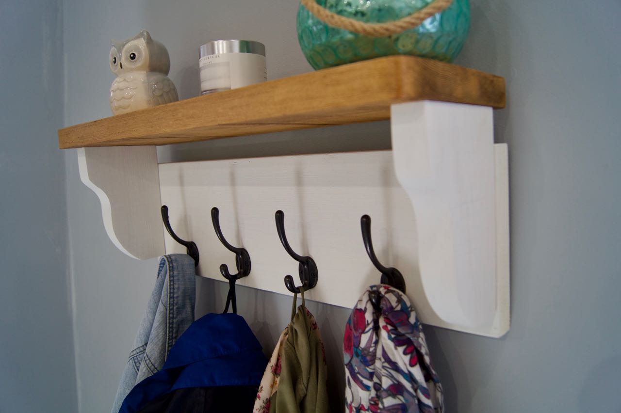 Old White Farmhouse Style Hat / Coat Rack With Shelf & 4 Cast Iron Hooks