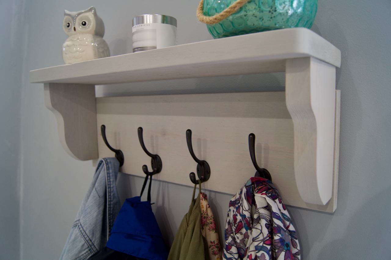 Paris Grey Rustic Hat / Coat Rack With Shelf & 4 Cast Iron Hooks