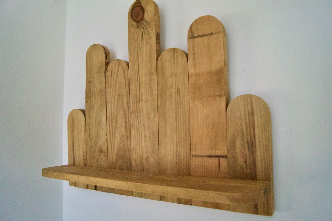 Shabby Chic Floating Shelf - Varying Height Reclaimed Pallet Planks