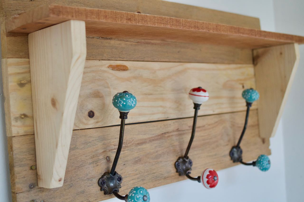 Reclaimed Pallet Shabby Chic Natural Coat Rack With Shelf