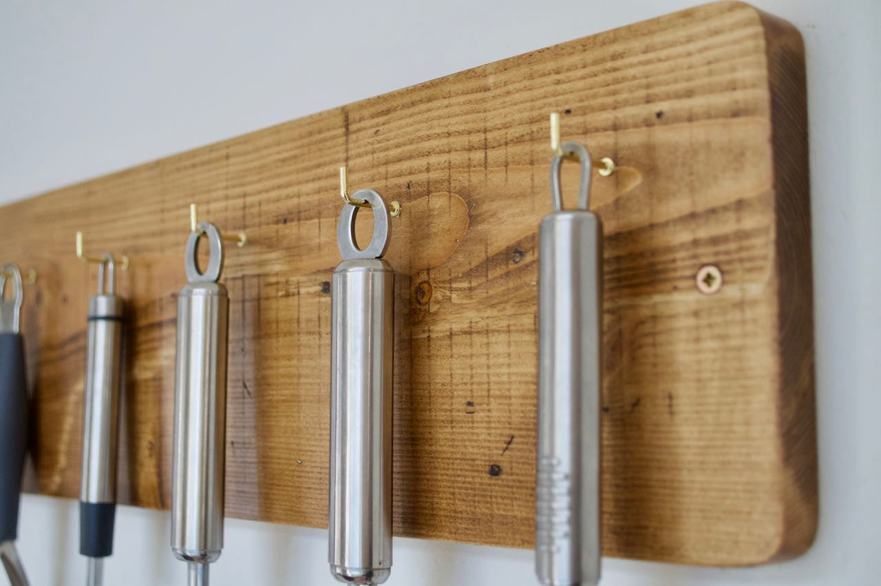 Wooden Kitchen Utensil Rack Holder - Farmhouse Style / Solid Natural Wood with 6 hooks