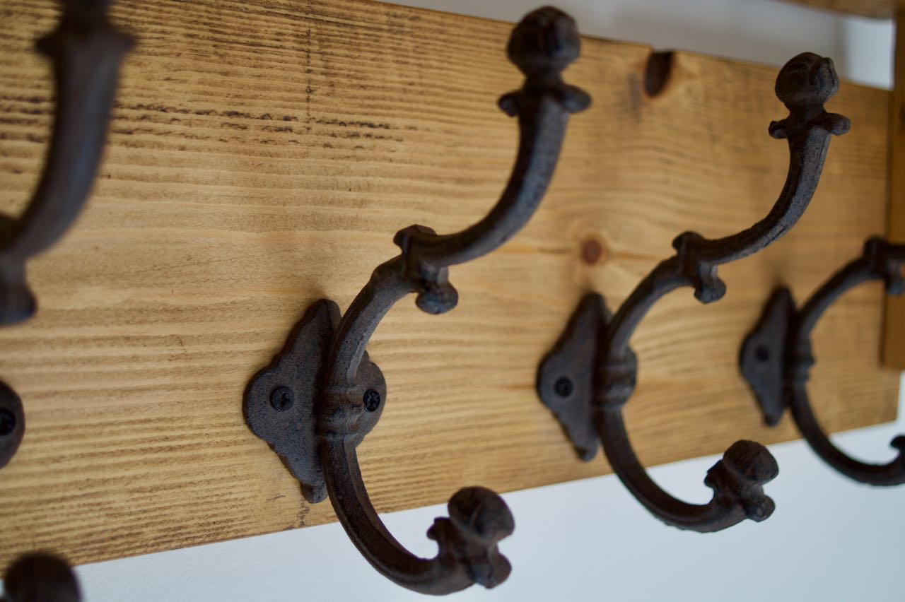 Handmade Farmhouse Style Heavy Rustic Hat/Coat Rack With Shelf And 4 Cast Iron Hooks