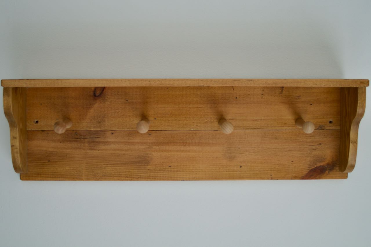 Farmhouse Style Wooden Kitchen Towel & Utensil Holder With Shelf & 4 Pegs