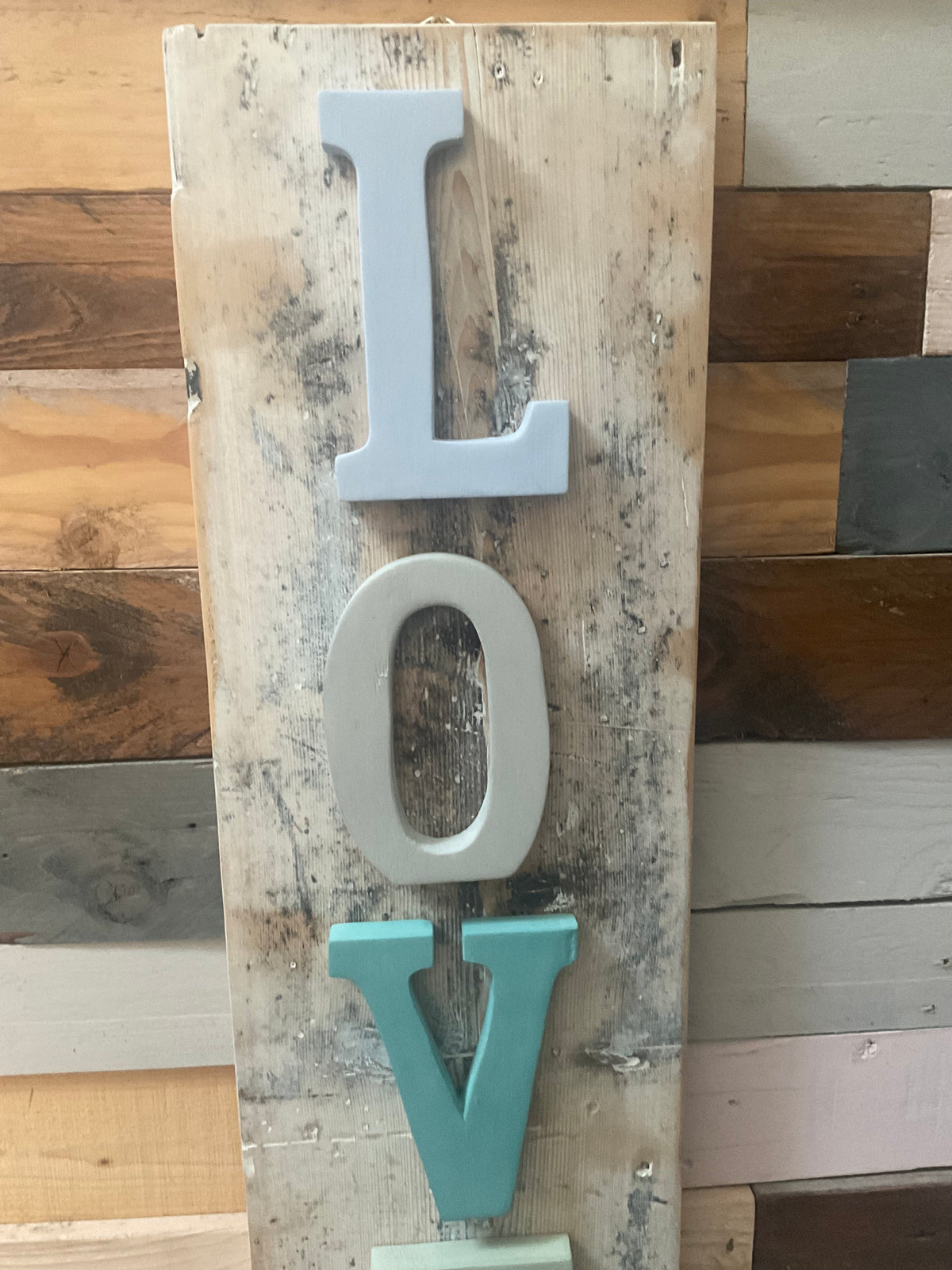 Wooden LOVE Sign | Shabby chic | Rustic | Gift | Christmas | Decor  | Home