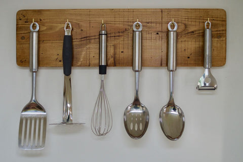 Wooden Kitchen Utensil Rack Holder - Farmhouse Style / Shabby Chic with 6 hooks