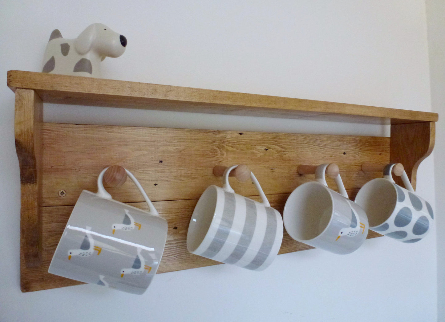 Rustic Mug / Cup Rack With Shelf & 4 Pegs
